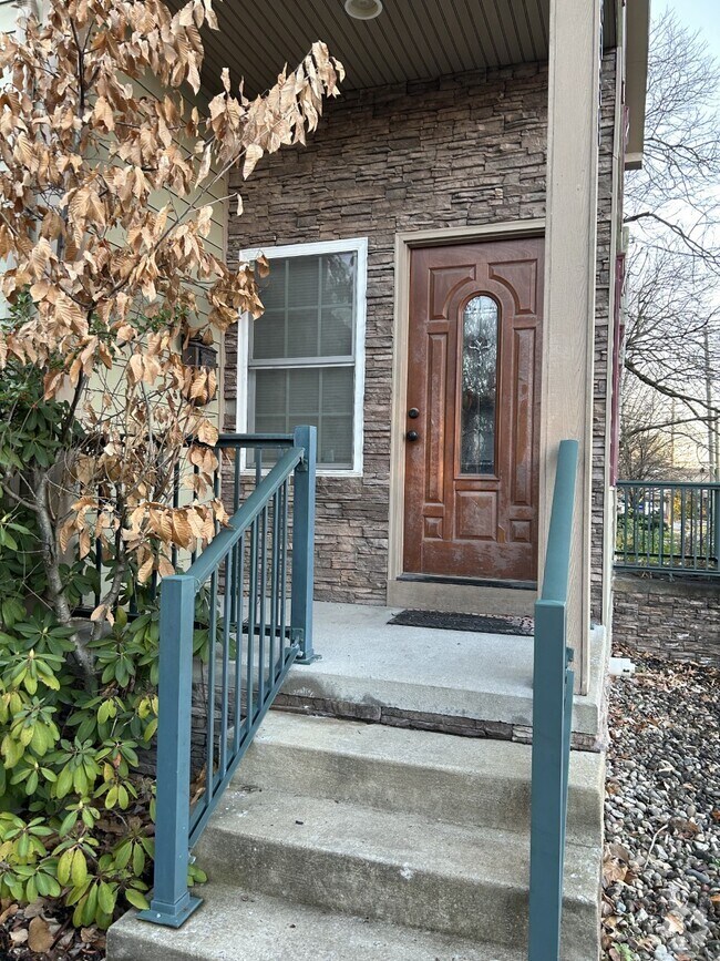 Apartments under 1,500 in WV 102 Rentals Page 3