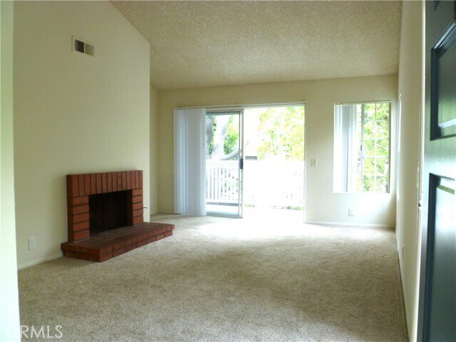 Building Photo - 1272 W Park Western Dr