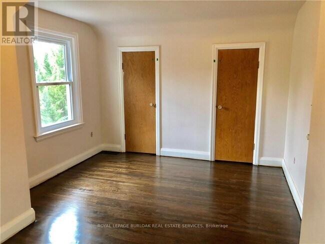 Building Photo - 252 Pomona Ave