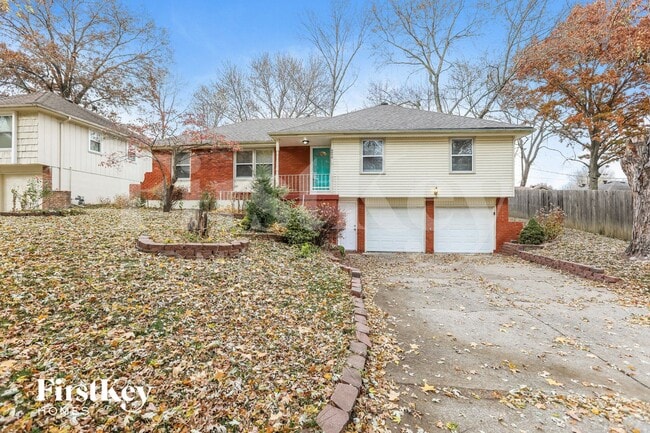 Building Photo - 9000 N Grand Ave