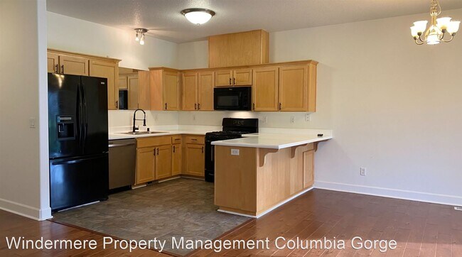 Building Photo - 3 br, 2.5 bath House - 1214 Island Way