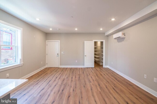Building Photo - 5007 Pentridge St