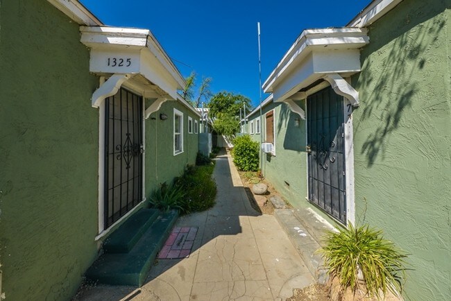 Foto del edificio - 1325 K St