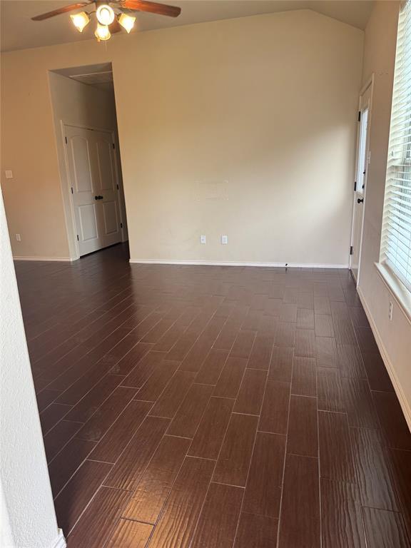 Foto del edificio - 1112 Brendon Lee Lane