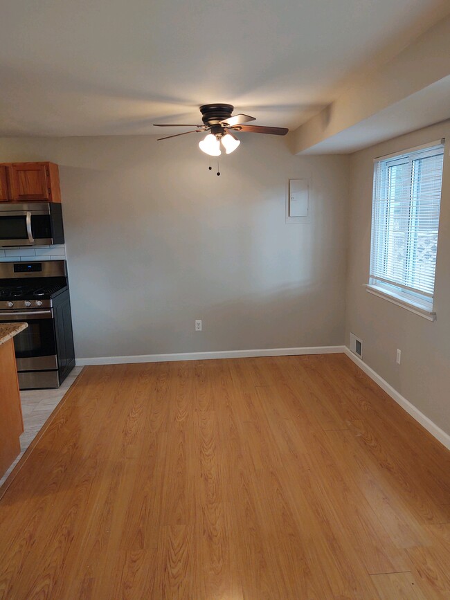 Dining Room - 41164 N Woodbury Green Dr