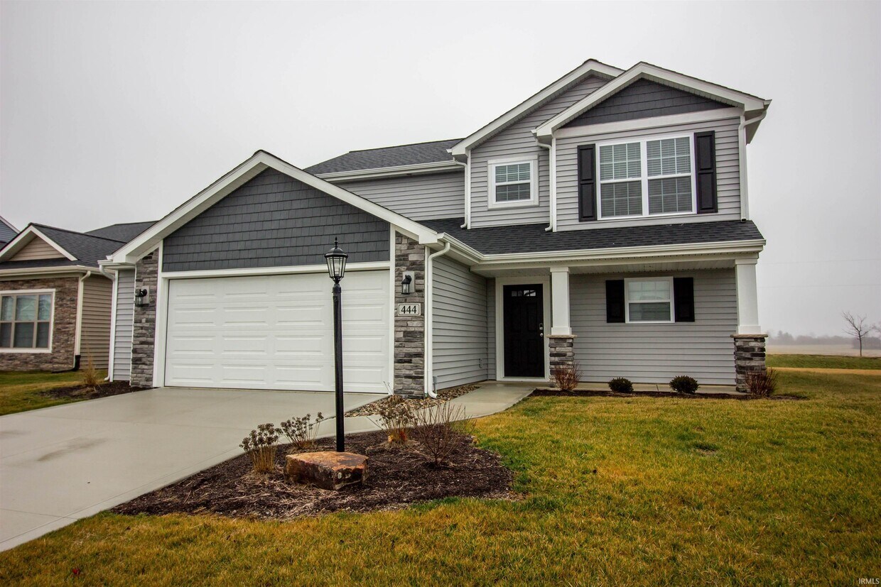 Primary Photo - 444 Brescia Dr