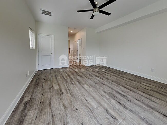 Building Photo - 2384 Eagle Creek Court