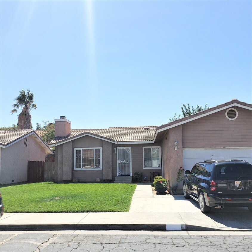 2250 Gregory Ave, Palmdale, CA 93550 House Rental in Palmdale, CA