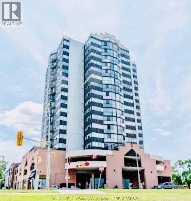 Building Photo - 515 Riverside Dr W