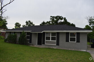 Building Photo - 2922 Nighthawk Dr
