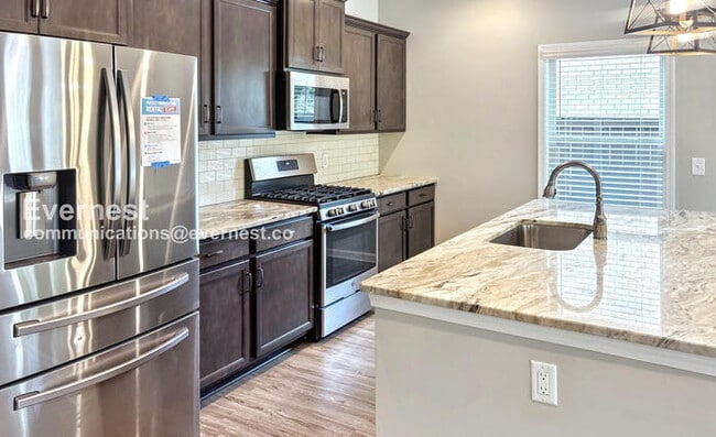 Building Photo - 115 Kretzer Ct