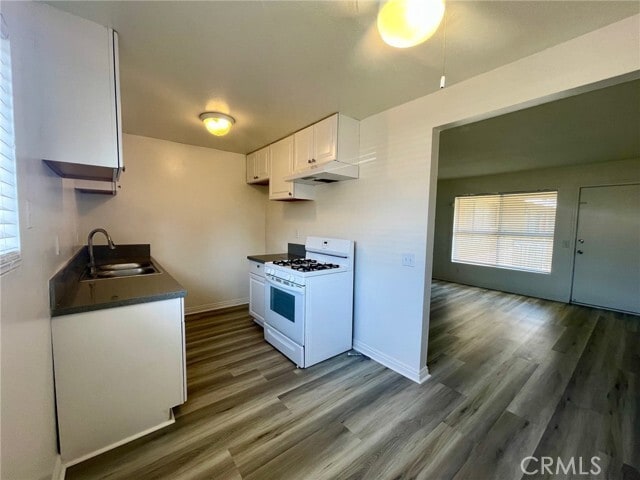 Foto del edificio - 383 Orchid Ln