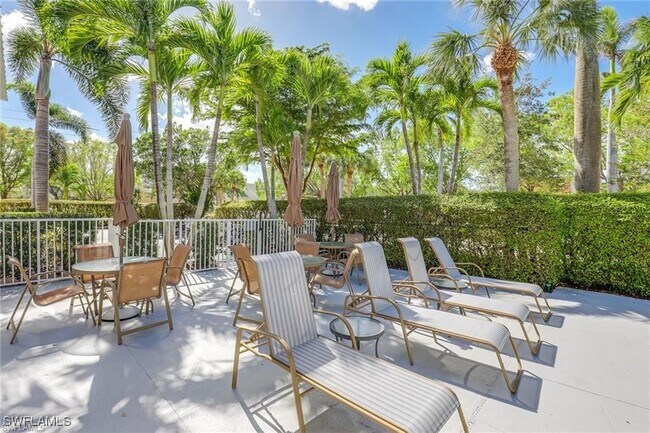 Foto del edificio - 72 7th St S