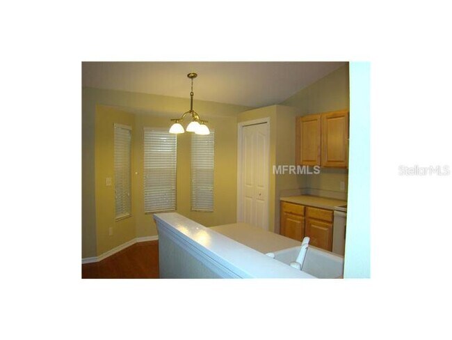 Building Photo - 14821 Redcliff Dr