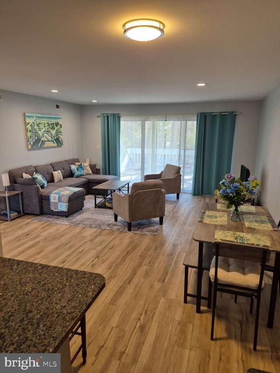 Foto principal - 39633 Round Robin Way