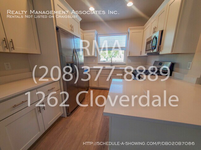 Building Photo - 1262 S Cloverdale Rd