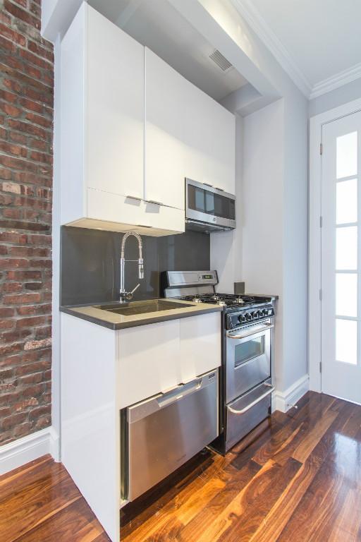 Foto del edificio - 124 Ridge St