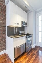 Building Photo - 124 Ridge St