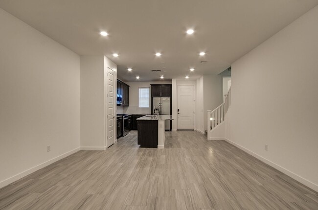 Building Photo - 1087 E Chapman Road, Chandler, AZ 85286