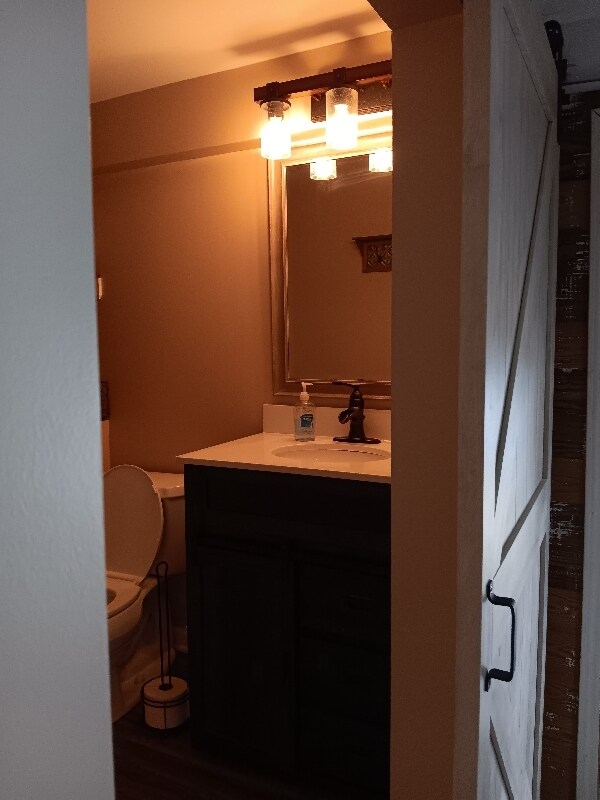 Building Photo - 5824 Pine Lake Dr