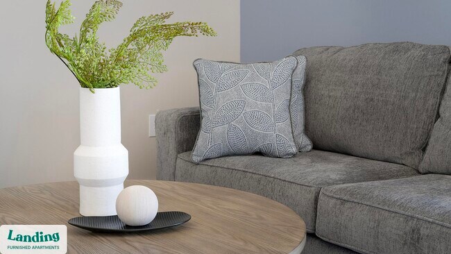 Foto del edificio - 1000 Forestview Dr