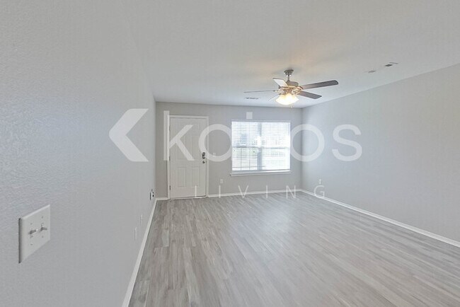 Foto del edificio - 5002 Thomas St