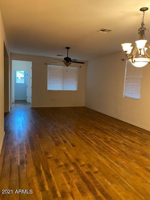 Foto del edificio - 40846 W Rio Grande Dr