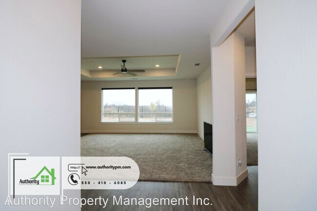 Foto del edificio - 4 br, 2 bath House - 20218 Solomon Peak Dr.