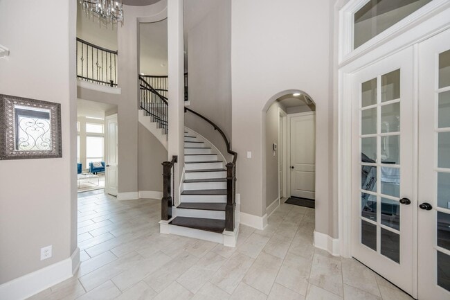 Building Photo - 10010 Cypress Path