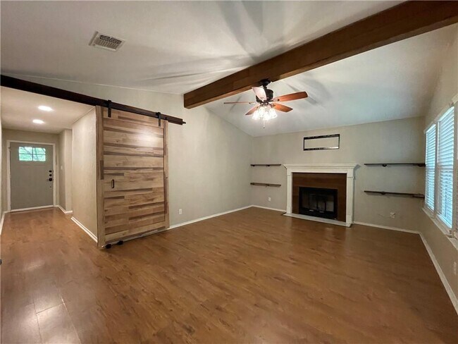 Building Photo - 4103 Stonecroft Dr