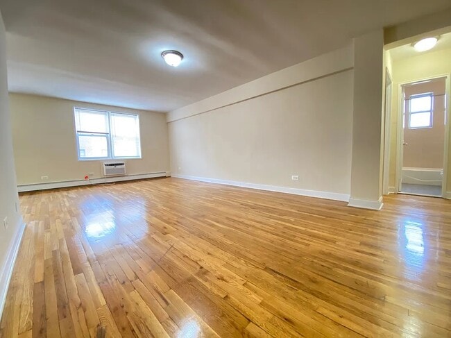 Building Photo - Large One bedroom