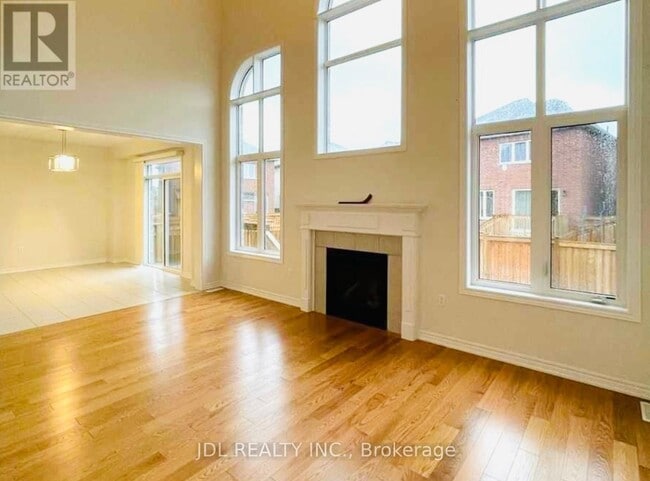 Photo du bâtiment - 10 Benn Ave