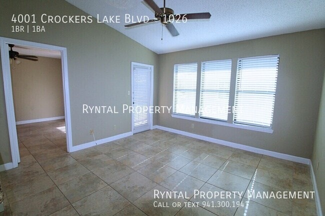 Foto del edificio - 4001 Crockers Lake Blvd