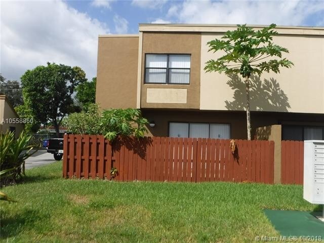 Foto del edificio - 2926 W Missionwood Ln