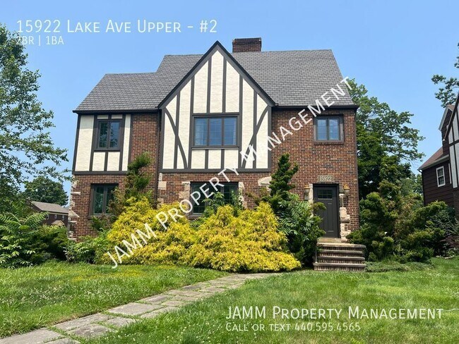 Foto del edificio - Amazing 2-Bedroom Unit with a Den in Lakew...