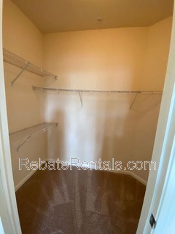 Foto del edificio - 8290 Gate Pkwy W
