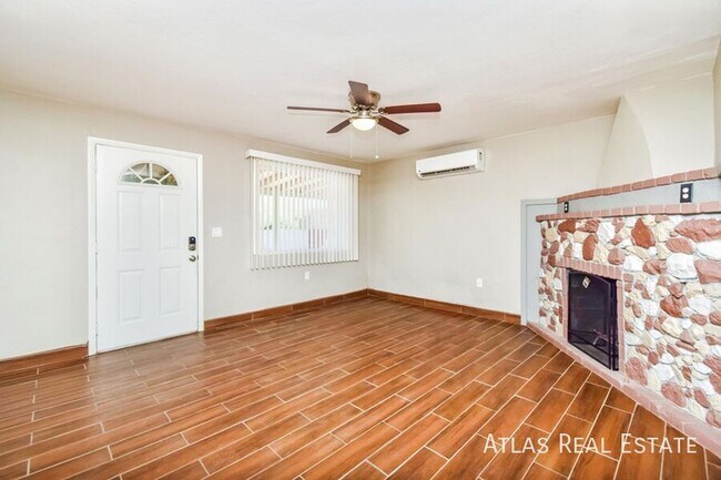 Foto del edificio - 4757 E 4th St