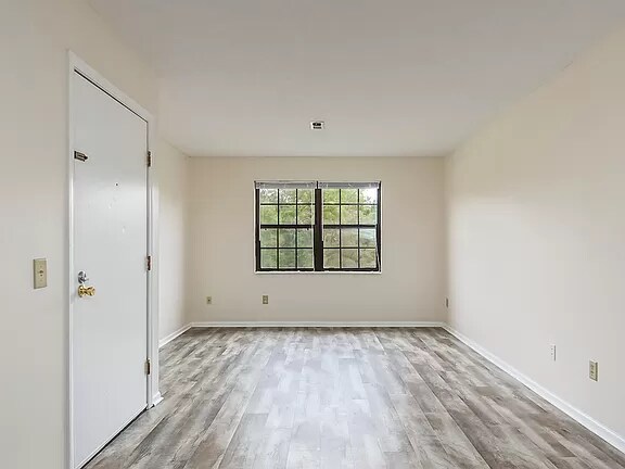 Building Photo - 28 Scioto Dr