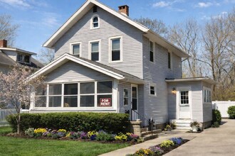 Building Photo - 556 Heineman Blvd