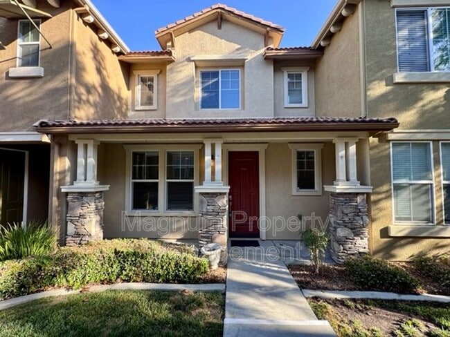 Foto del edificio - 30505 Canyon Hills Rd