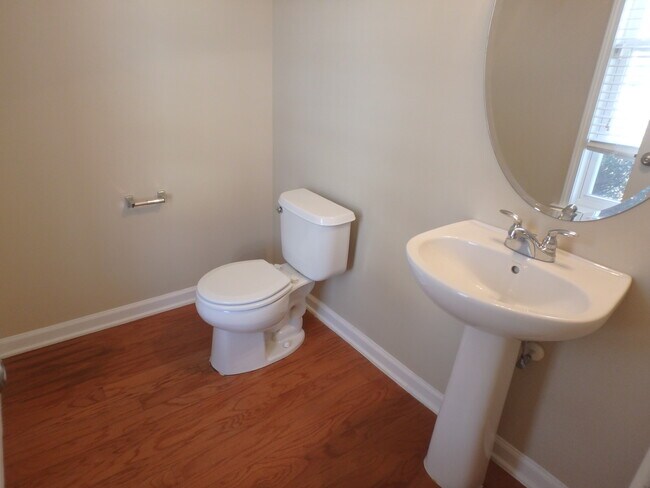 Foto del edificio - 137 Tuscarora Ln