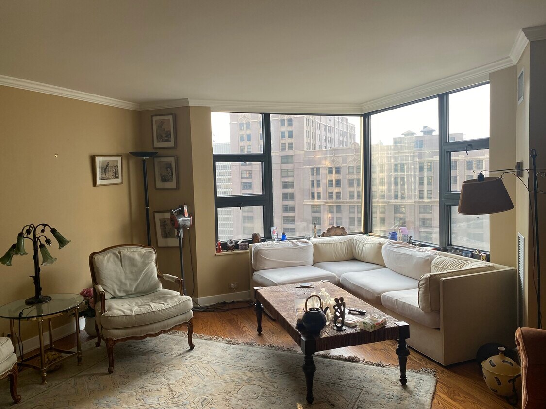 Foto principal - 401 E Ontario St