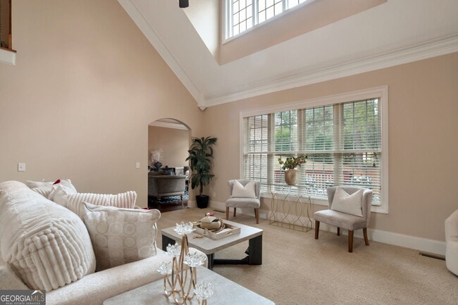 Building Photo - 415 Oxmoor Lake Dr