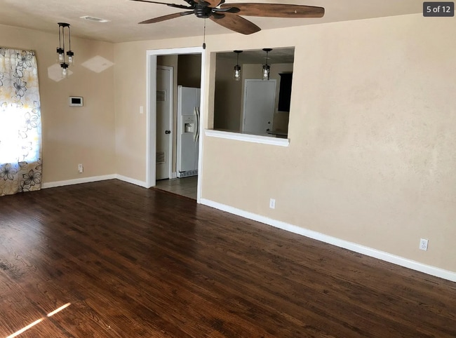 Building Photo - 3504 Jane Ln