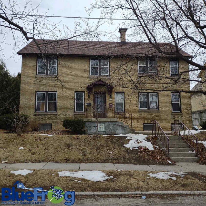 1040 S 19th St, Manitowoc, WI 54220 Townhome Rentals in Manitowoc WI