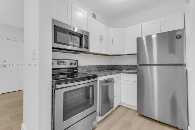 Foto del edificio - 605 Euclid Ave