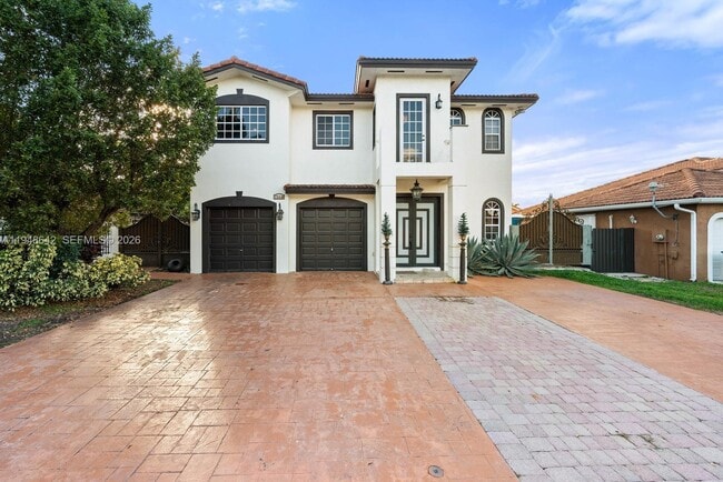Photo - 1360 SW 142nd Ave House