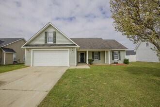 Building Photo - 196 Lochwood Dr