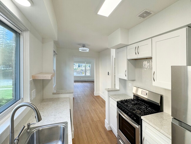 Foto del edificio - 332 N Smith St