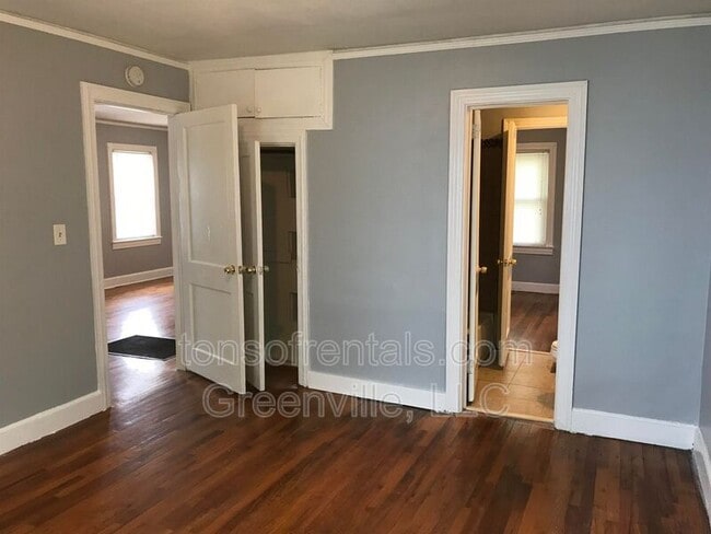 Photo - 8 Pacific Ave House